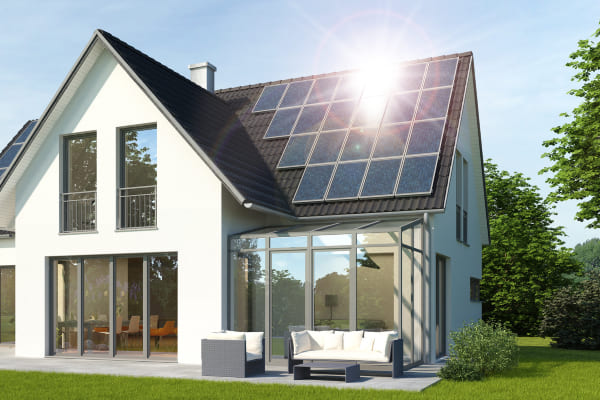 Hausversicherungen Solar (600x400)